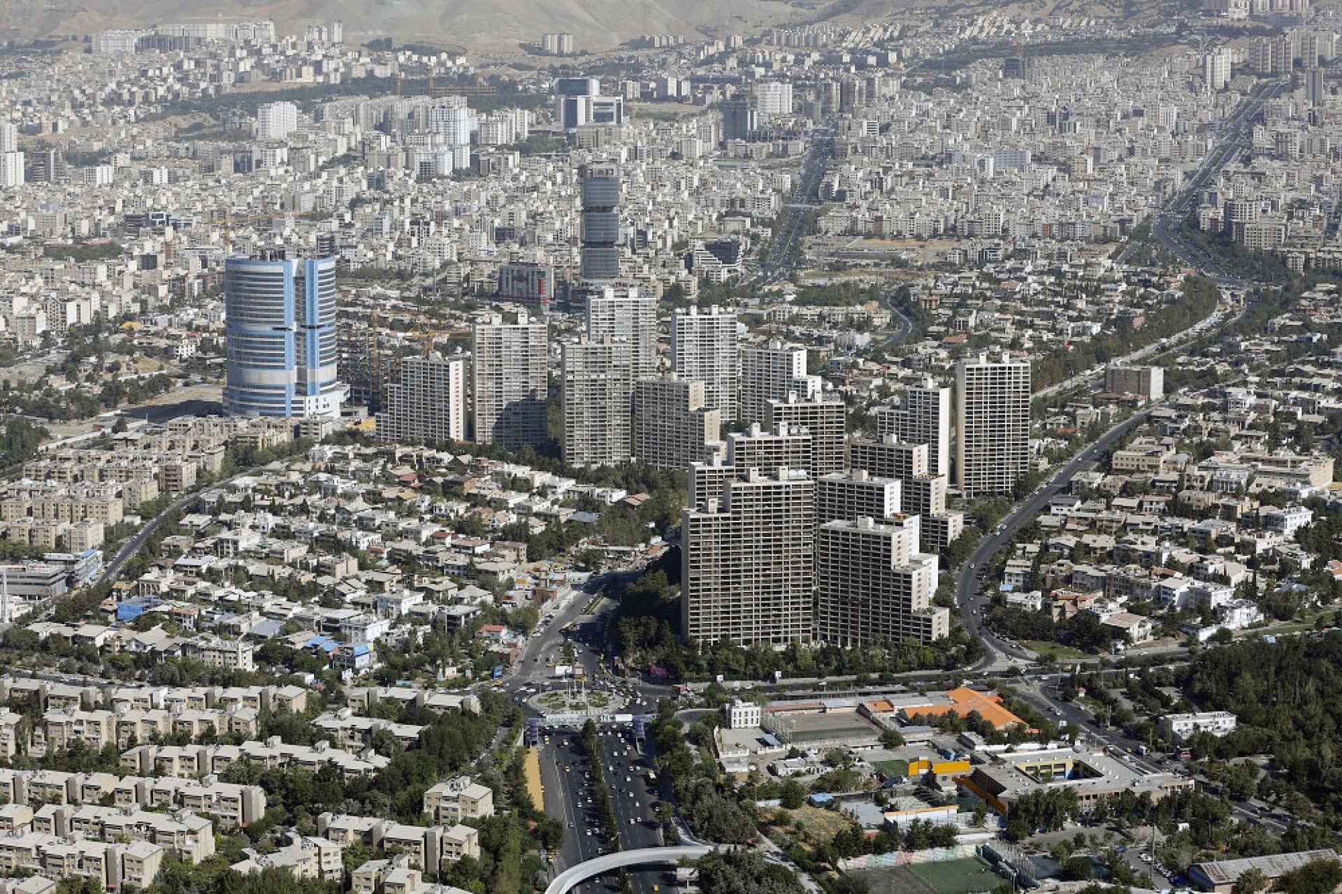 بحران مسکن در ایران؛ چرا اجاره‌ها بیش از یک‌سوم درآمدها را می‌بلعد؟